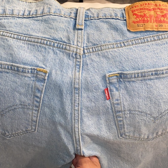 Levi’s light blue denim size 29x32 good condition - Picture 2 of 4